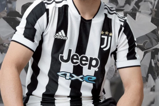 Loja online Fútbol Emotion Portugal - Blogs de futebol - Esta é a nova camisola principal da Juventus para a temporada 21-22  (3).webp